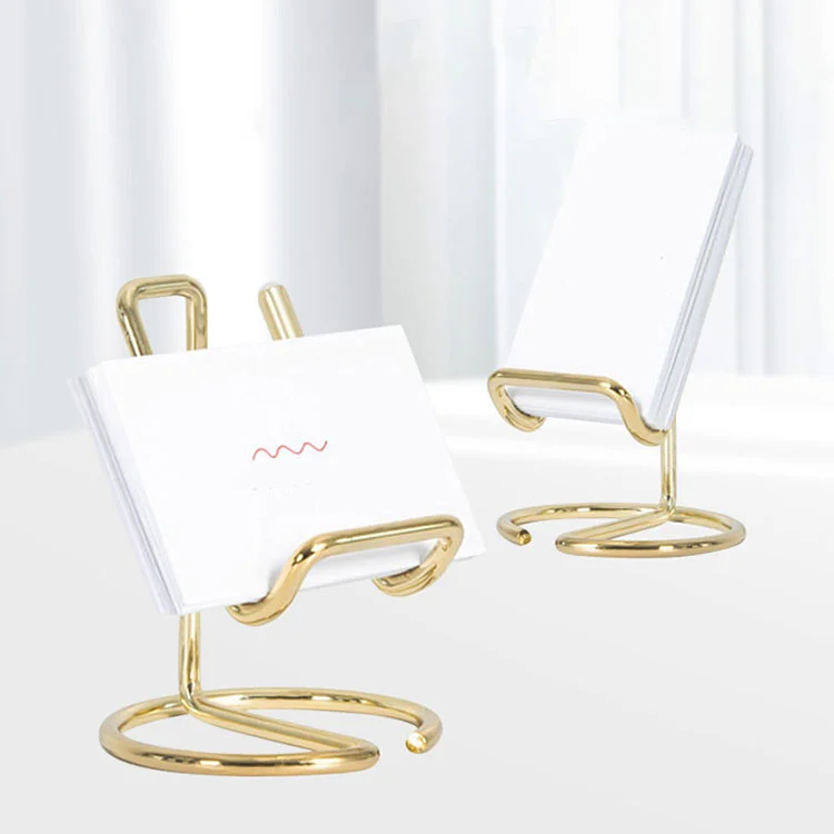 سازمان دهنده شخصی فلزی: جایی که تاب آوری روز شما را شکل می دهد